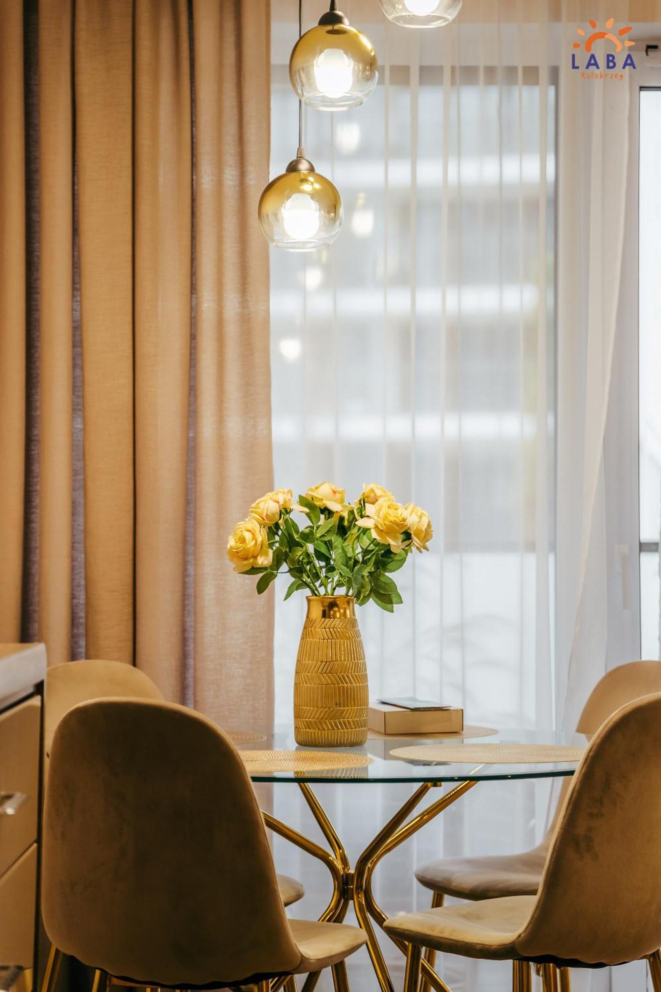 Laba Kolobrzeg Apartamenty Kasprowicza 20Ab エクステリア 写真